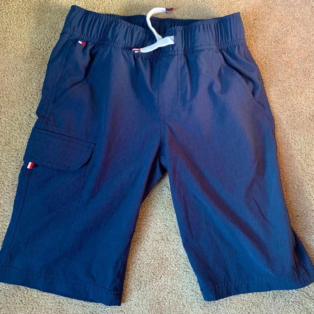 Tommy Hilfiger swim shorts.  color - dark blue. size- boys medium.